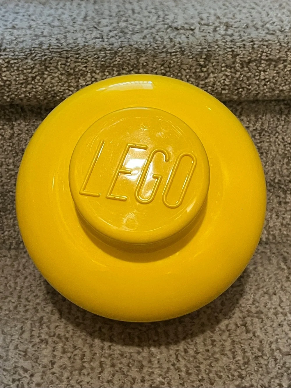 Lego Yellow Minifigure Head shaped Storage box - Picture 4 of 5